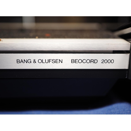 281 - A Bang & Olufsen Beogram 5000, a Beomaster 3000, a Beocord 2000, a pair of Beovox X35 speakers, a pa... 