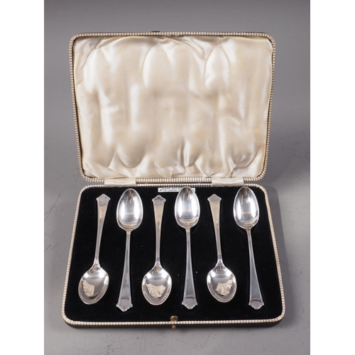 395 - A cased set of six silver teaspoons, 3.9oz troy approx