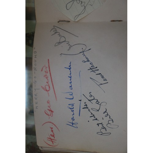 336 - An album containing autographs of stars of stage and screen, including Jon Pertwee, Peter Cavenagh, ... 