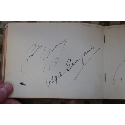 336 - An album containing autographs of stars of stage and screen, including Jon Pertwee, Peter Cavenagh, ... 