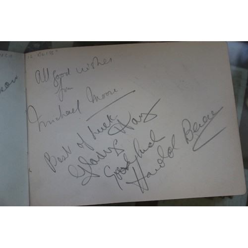 336 - An album containing autographs of stars of stage and screen, including Jon Pertwee, Peter Cavenagh, ... 