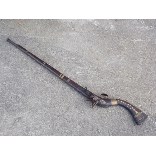 202 - A Jezail flintlock musket, barrel 44