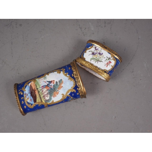 324 - An 18th century gilt metal and enamelled etui case (lacking contents and thumb piece)