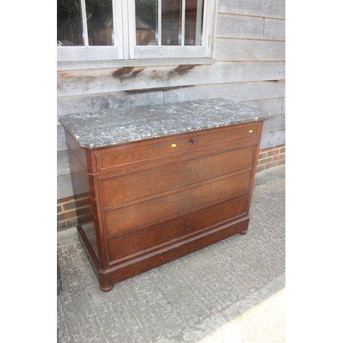 483 - A 19th century French plum pudding marble top commode, fitted five drawers, on block base, 48