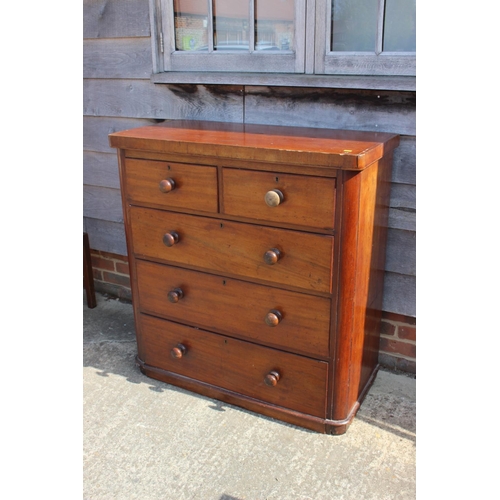 490 - A Victorian mahogany chest of two short and three long drawers with knob handles, on block base, 39