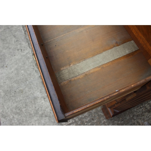 526 - An early 18th century figured walnut and feather banded chest on chest, the upper section fitted two... 