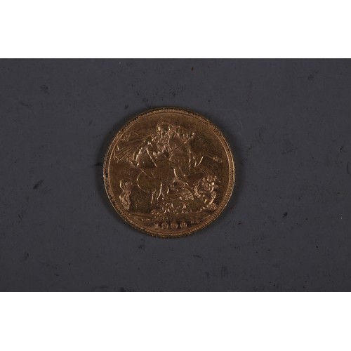 351 - A 1900 gold sovereign