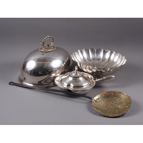 225 - A silver plated fluted bowl, 12