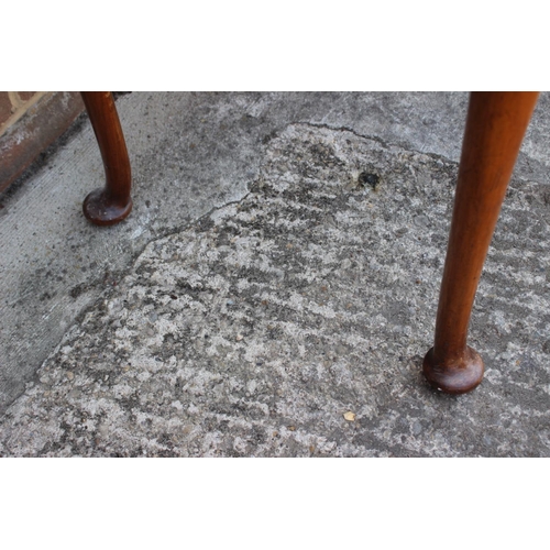 515 - An 18th century style figured walnut fold-over card table with blue baize, on cabriole supports and ... 