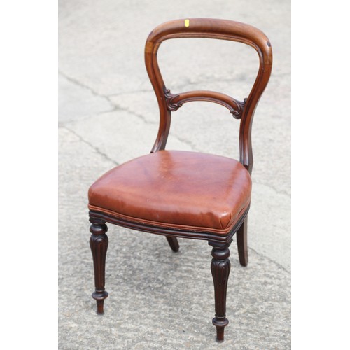 443 - A harlequin set of  six  Victorian mahogany loop back dining chairs, upholstered in a brown leather,... 