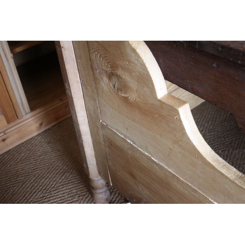 437 - A 19th century stripped pine bed with shaped panel ends, 42