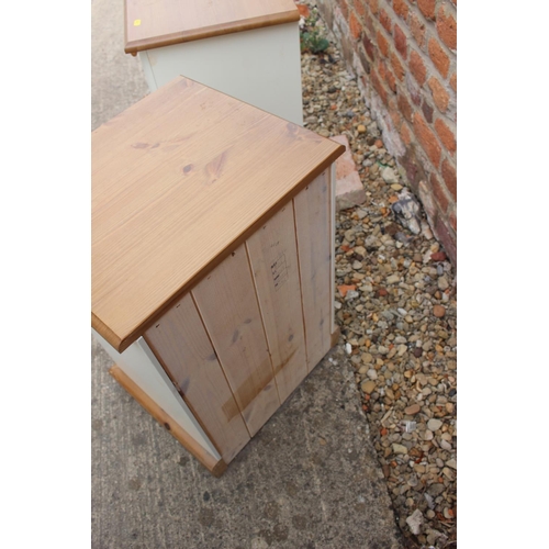 444 - A pair of John Lewis Hungerford painted pine and pine top three drawer bedside cupboards, 15