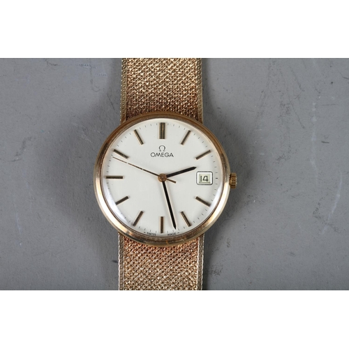 275 - A gentleman's 9ct gold Omega wristwatch with champagne dial, baton numerals and date aperture at thr... 