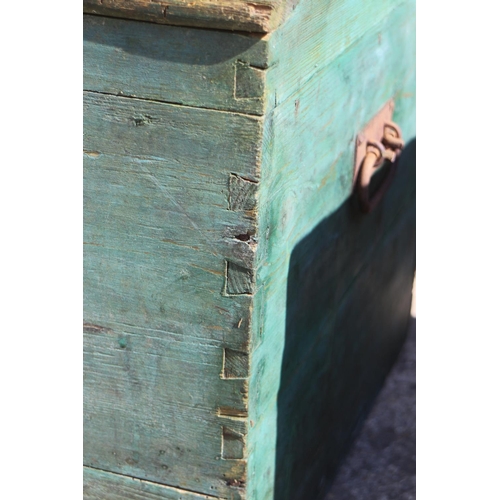 572 - A 19th century green stained domed top coffer, 47