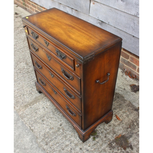 578 - A bachelor's Brights of Nettlebed polished as mahogany fold-over top chest of four long graduated dr... 