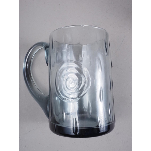 17 - A pair of Whitefriars smoked glass mugs, 4 1/2