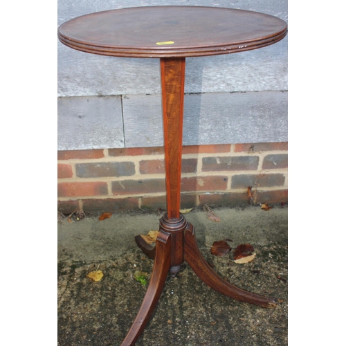 461 - A late 19th century mahogany and box line inlaid wine table, on square tapering column and tripod sp... 