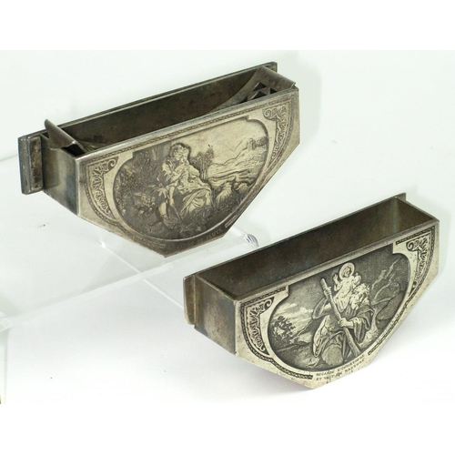 170 - Veteran Ash Trays. A complementary and matched pair of ash receptacles, of the type mounted in limou... 