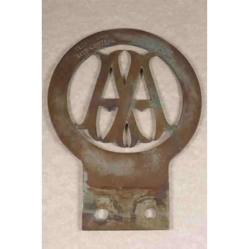 182 - Automobile Association Members Badge. A 'Stenson Cooke' badge numbered 17749 and dating from 1909, w... 