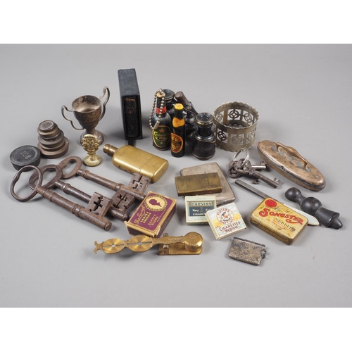 213 - A miniature packet of Players Navy Cut Medium Cigarettes, another similar Capstan packet, three keys... 