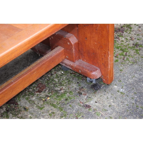 541 - An oak panel end bench/pew, 60