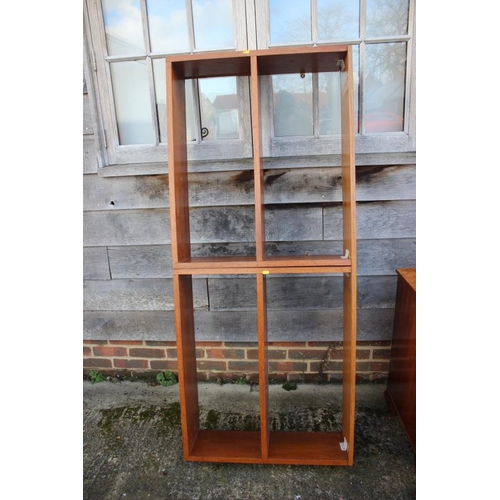 551 - An oak open bookcase, 64