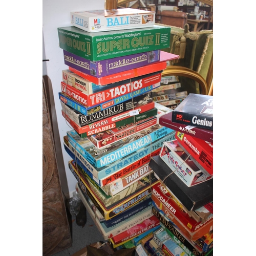 176 - A large quantity of mostly post 1970s board games, including Mah-Jongg, Bermuda Triangle and others