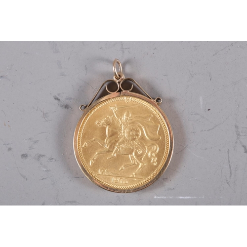 327 - An Isle of Man 1973 £5.00 gold coin, in pendant mount, 45.3g gross