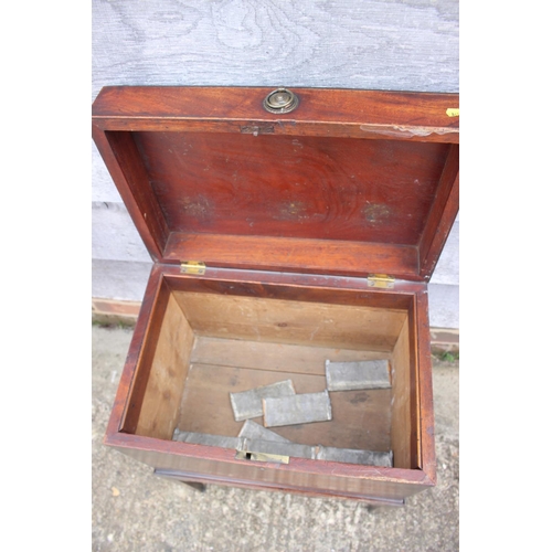 445 - A late Georgian mahogany wine cooler with zinc lined interior, on stand with square taper supports, ... 