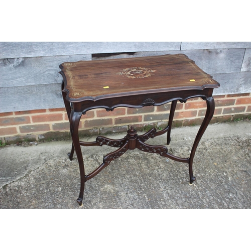 553 - An early 20th century mahogany and inlaid serpentine top occasional table, on cabriole supports unit... 