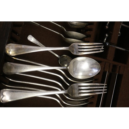 253 - An oak canteen of silver plated cutlery