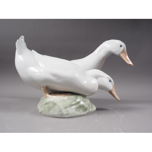 29 - A Royal Copenhagen model of two ducks (412), 12