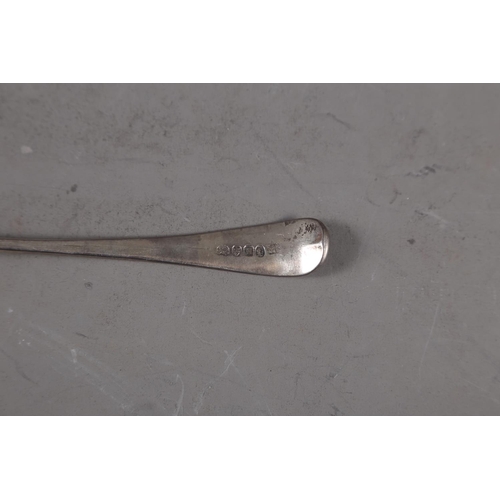 324 - A pair of Georgian silver tablespoons, 4oz troy approx