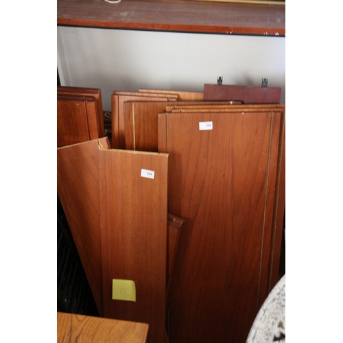 668 - A range of 1960s Staples Ladderax 2000 wall shelving, including cupboard, open cabinet, seven uprigh... 