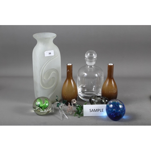 38 - A quantity of Murano glass model animals, a Dartington decanter and stopper, an opaque rectangular s... 