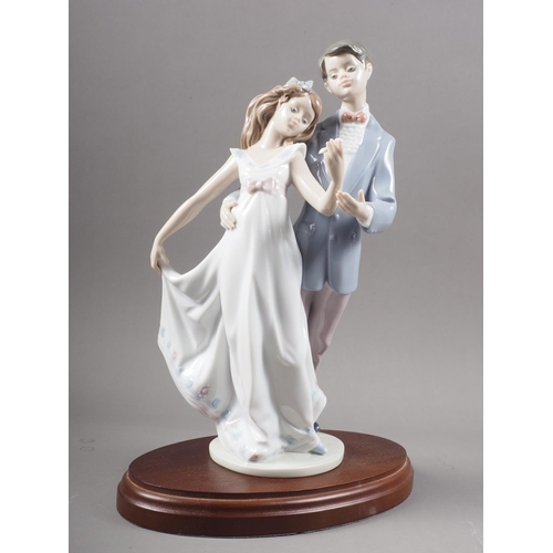 10 - A Lladro figure, 