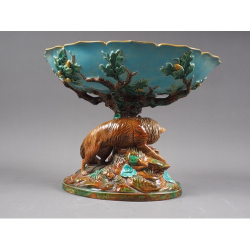 14 - A 19th century Georges Jones Majolica comport, formed as a fox under a tree, 7 1/2