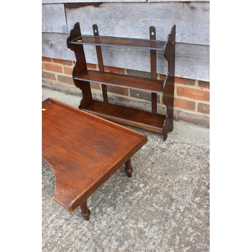 531 - A mahogany bed table, 22