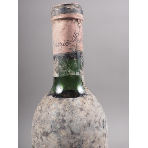 167 - A bottle of Chateau L'Angelos St Emillion 1967, high shoulder