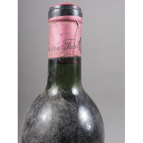 168 - A bottle of Chateau L'Angelos St Emilion 1967, high shoulder