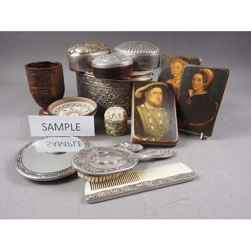 184 - A quantity of white metal boxes, a similar part dressing table set, compacts, wooden plaques and oth... 