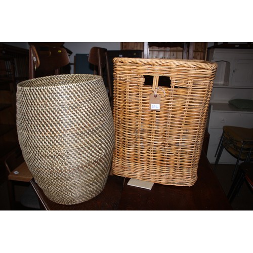 634 - A wicker linen basket, 22