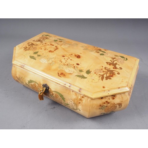 180 - A Sorrento marquetry musical box, 12