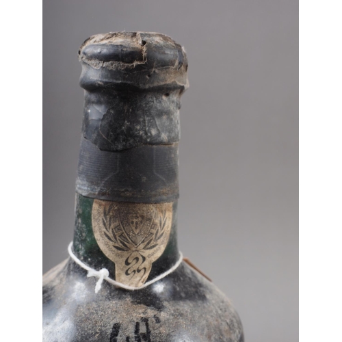 210 - A bottle of Royal Oporto Vinho Do Porto 1963