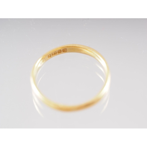 411 - A 22ct gold wedding band, size J, 2.2g