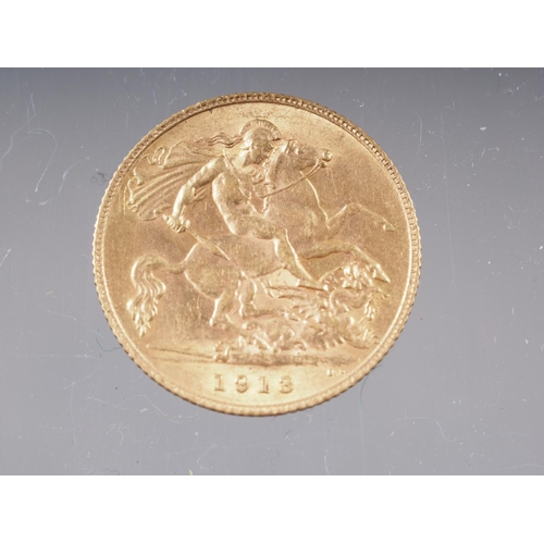 449 - A gold sovereign, dated 1913