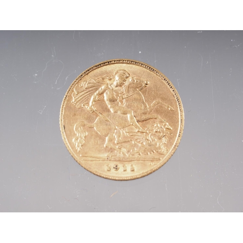 451 - A gold half sovereign, dated 1911