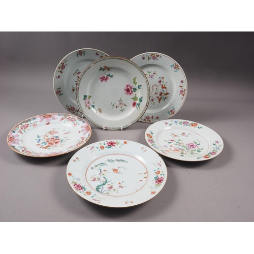 56 - A pair of Chinese plates with floral decoration, 9