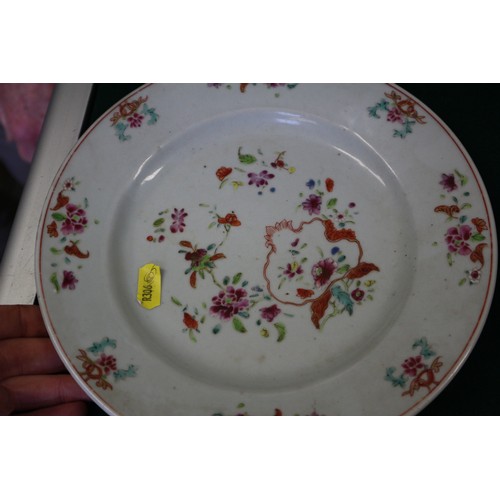 56 - A pair of Chinese plates with floral decoration, 9