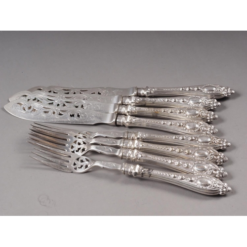 352 - A cased set of six silver handled butter knives, four pairs of silver handled fish eaters and a pair... 